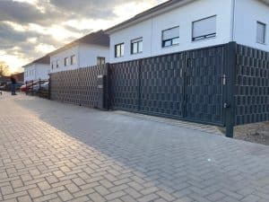 Zaki Zäune - Ihr Partner für Doppelstabmatten und Zaunsysteme