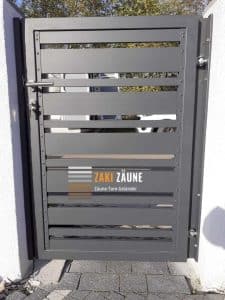 Moderne Pforte - hergestellt von Zaki Zäune