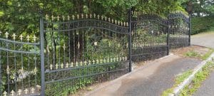 Schmiedezäune von Zaki Zäune - ein Statement für Ihren Garten