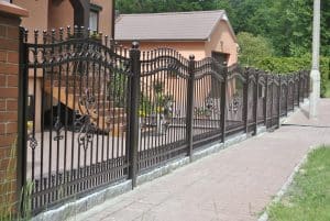 Schmiedezäune von Zaki Zäune - Ihr Garten verdient das Beste