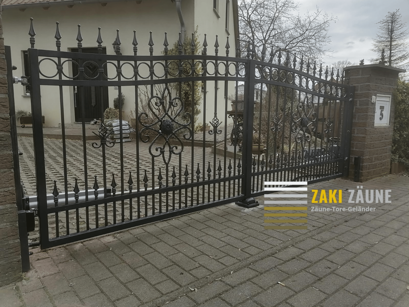 Top-Qualität und Design bei Toren von Zaki Zäune