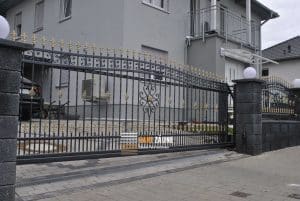 Zaki Zäune - Ihr Partner für Tore und Zäune